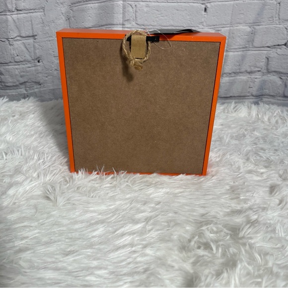 Place & Time Halloween Wall/Tabletop Orange Black “Hey Boo” Skull Decor New - Picture 2 of 5